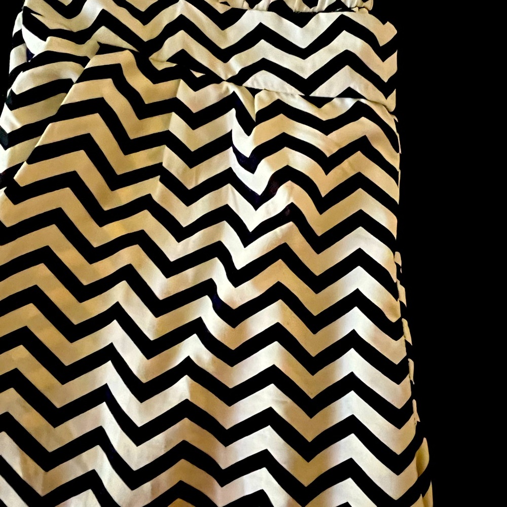 Black & Tan patterned dress pants